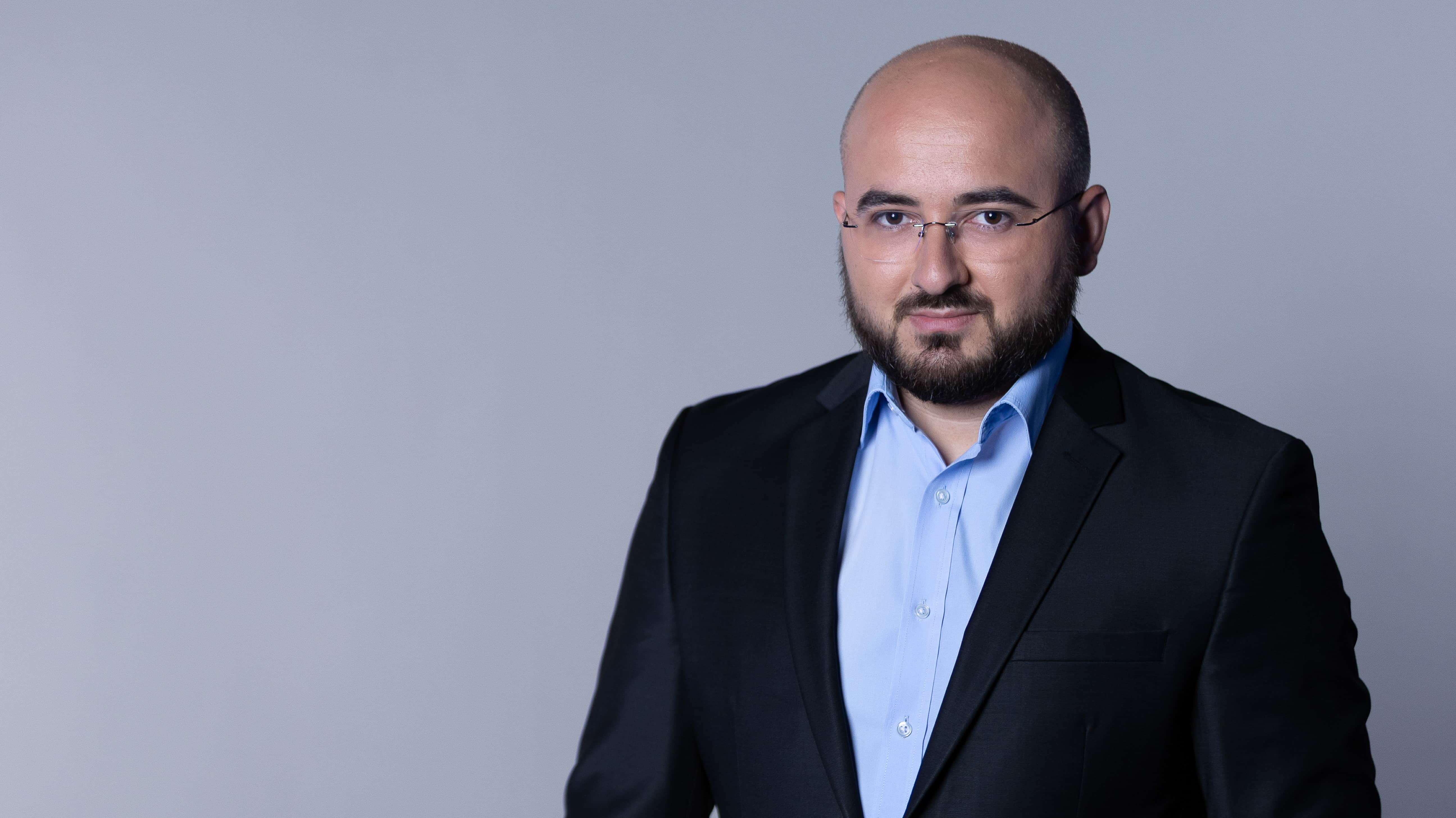 ვაკო მეზურნიშვილი